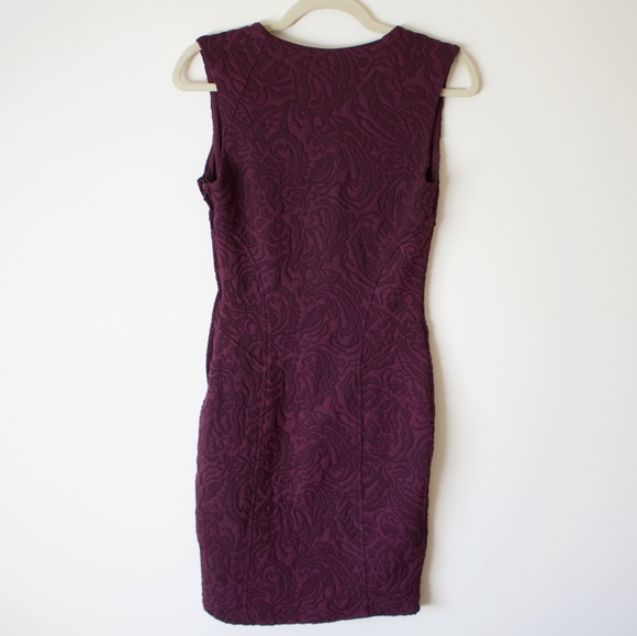 RW&Co. | Burgundy Midi Fitted Dress Sleeveless - Picture 3 of 8